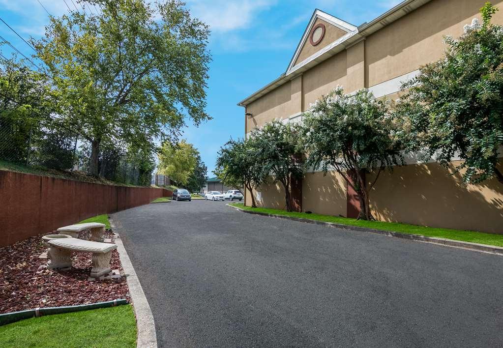 Mainstay Suites Knoxville - Cedar Bluff Екстер'єр фото